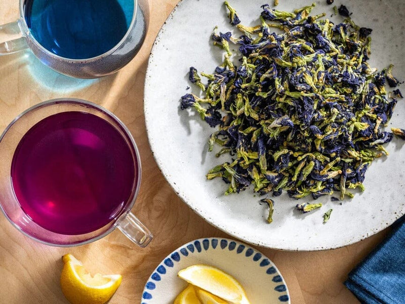 butterfly pea flower loose leaf tea with lemon